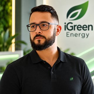 Daniel Alves, Licenciado Autorizado iGreen